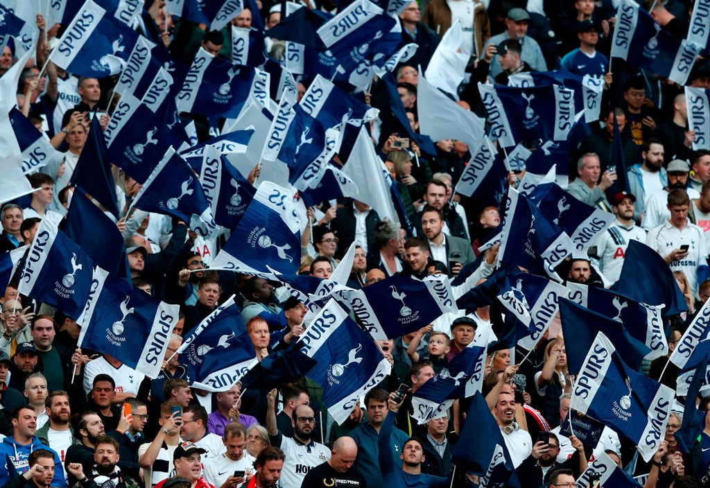 Video: Tottenham and West Ham fans clashed at half-time in London Stadium