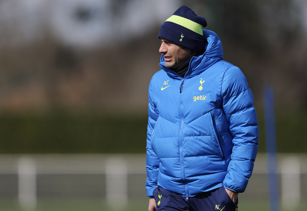 Video: Spurs players arrive at the Amex ahead of Brighton clash