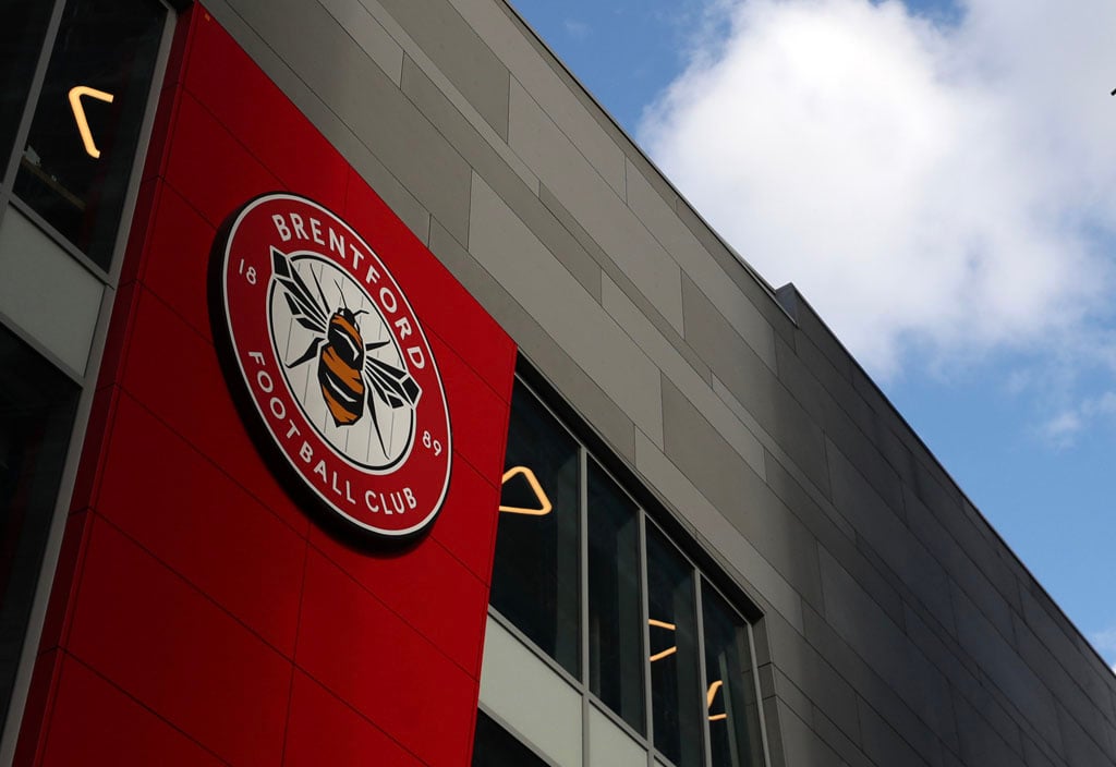 Video: Spurs players arrive at stadium ahead of Brentford match