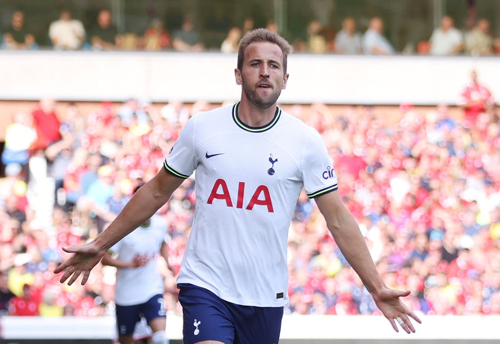 Video: Harry Kane heads Spurs level against Leicester