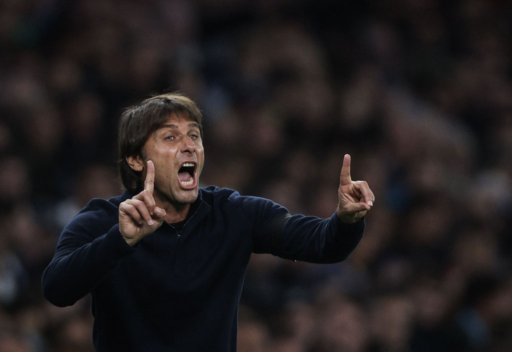 Antonio Conte explains why he swapped to a 3-5-2 formation against Everton