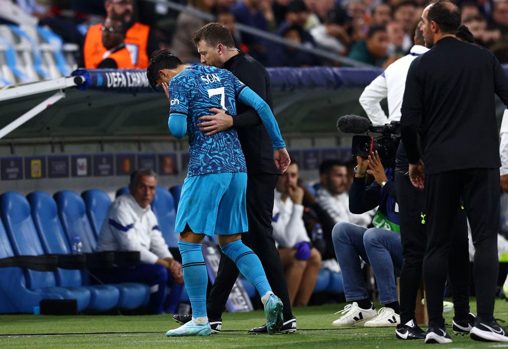 Video: Son makes first appearance at Tottenham since undergoing surgery