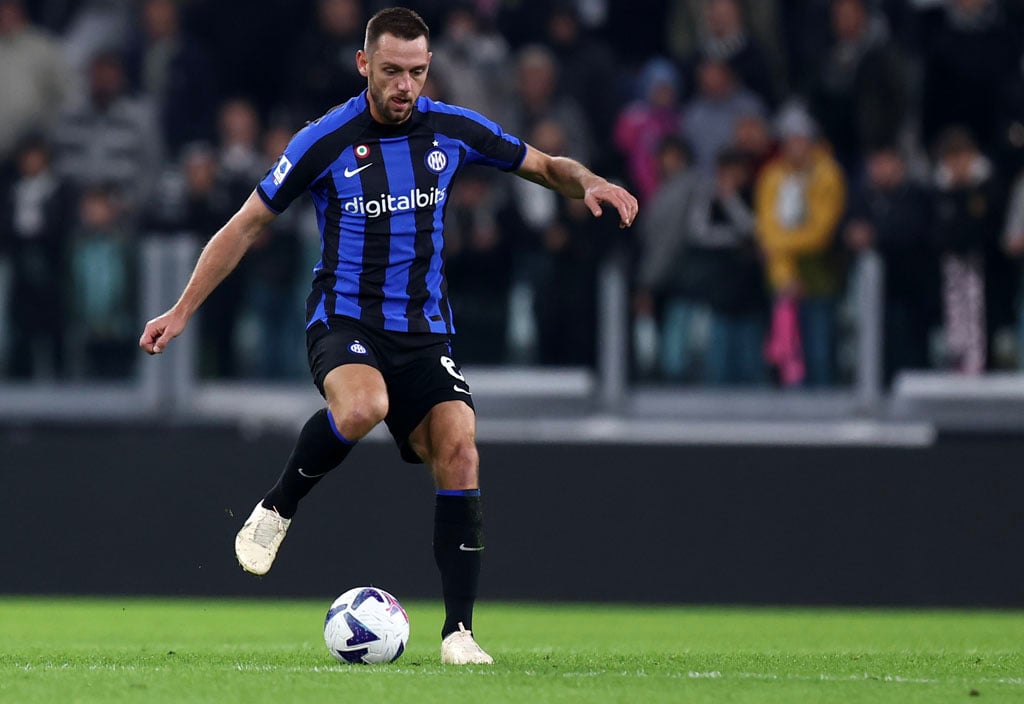 Journalist claims Spurs like 27-year-old defender more than Stefan de Vrij 