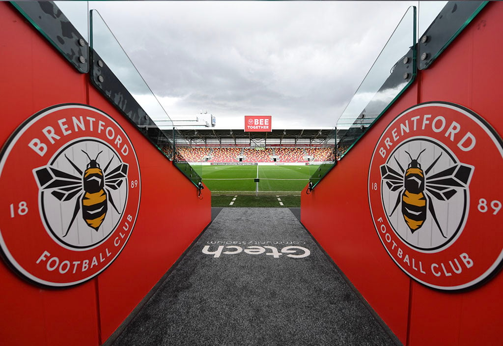 Video: Spurs players arrive at Brentford ahead of Premier League opener