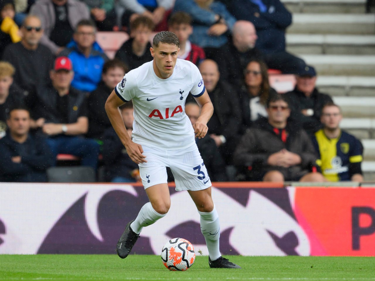 Micky Van de Ven admits he watched videos of Spurs legend to improve his game