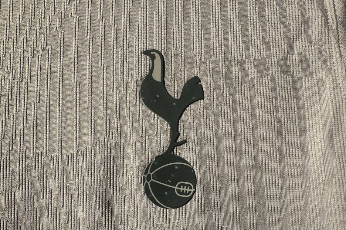 Spurs Badge
