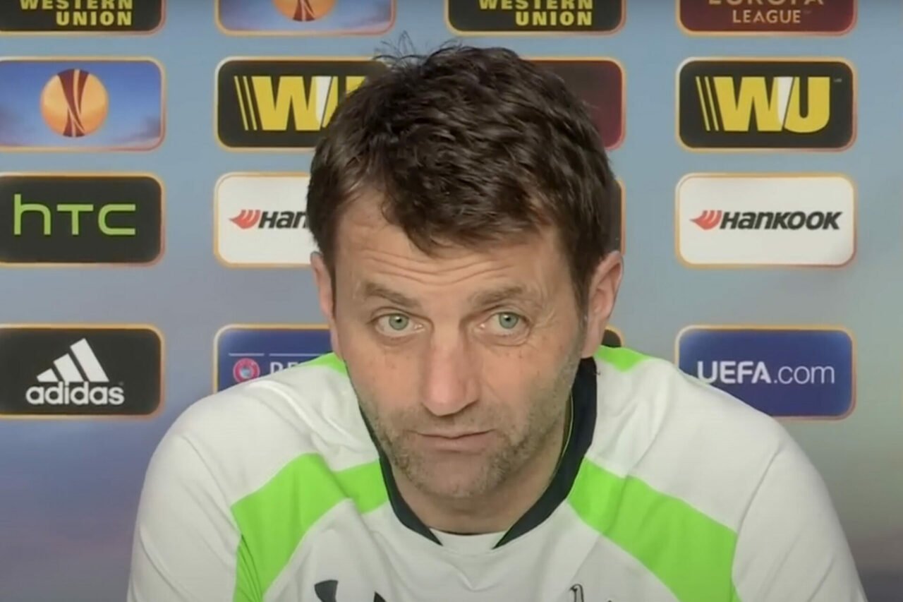 Tim Sherwood thinks Tottenham Hotspur fans are contributing to dismal home form
