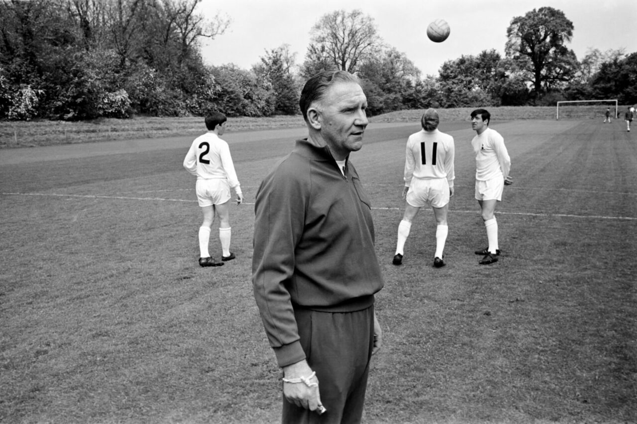 Tottenham provide an update on the instalment of the famous Bill Nicholson gate - The Spurs Web