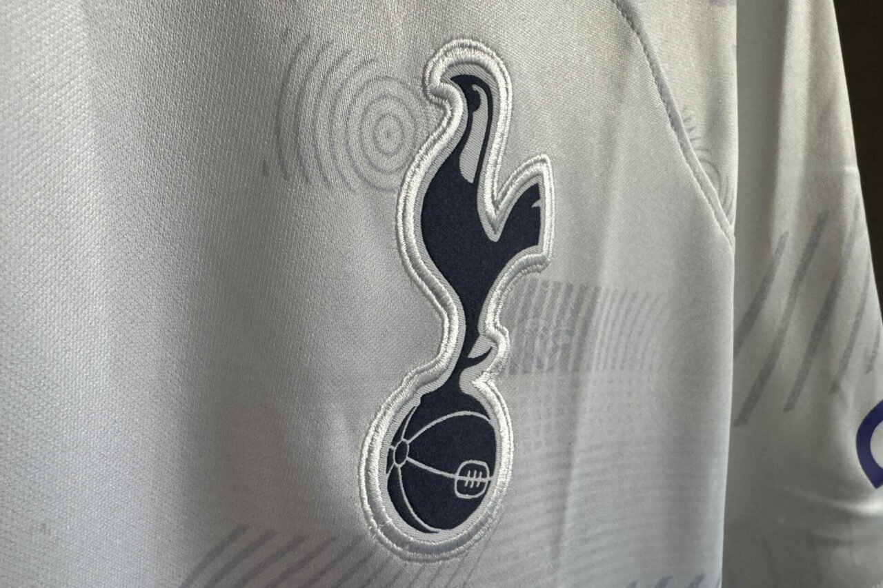 Tottenham Spurs Badge