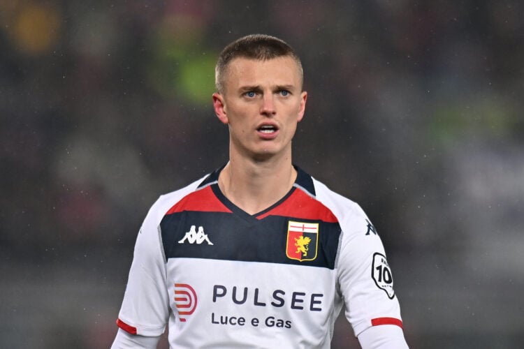 Report: Albert Gudmundsson says yes to move as Tottenham circle 