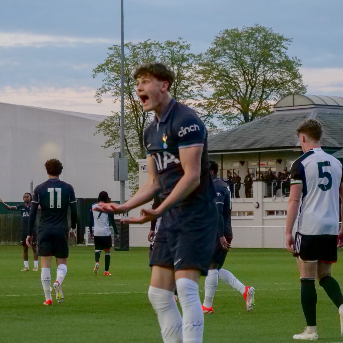 PL2 Match Report: Tottenham win the Premier League 2 title against Fulham