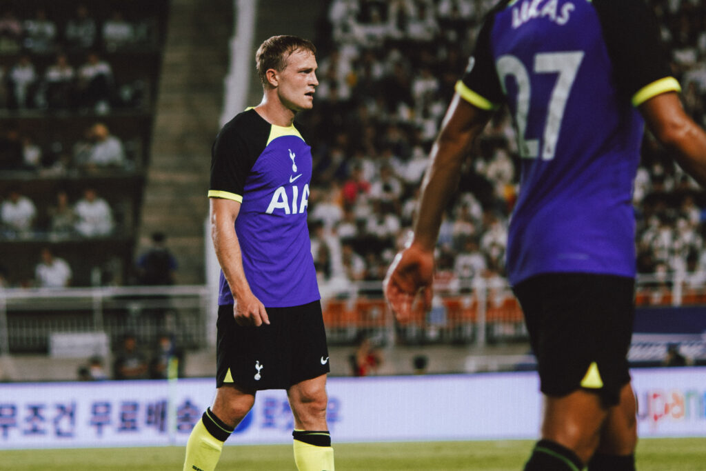 Postecoglou reveals whether Oliver Skipp is an option at left-back for Spurs