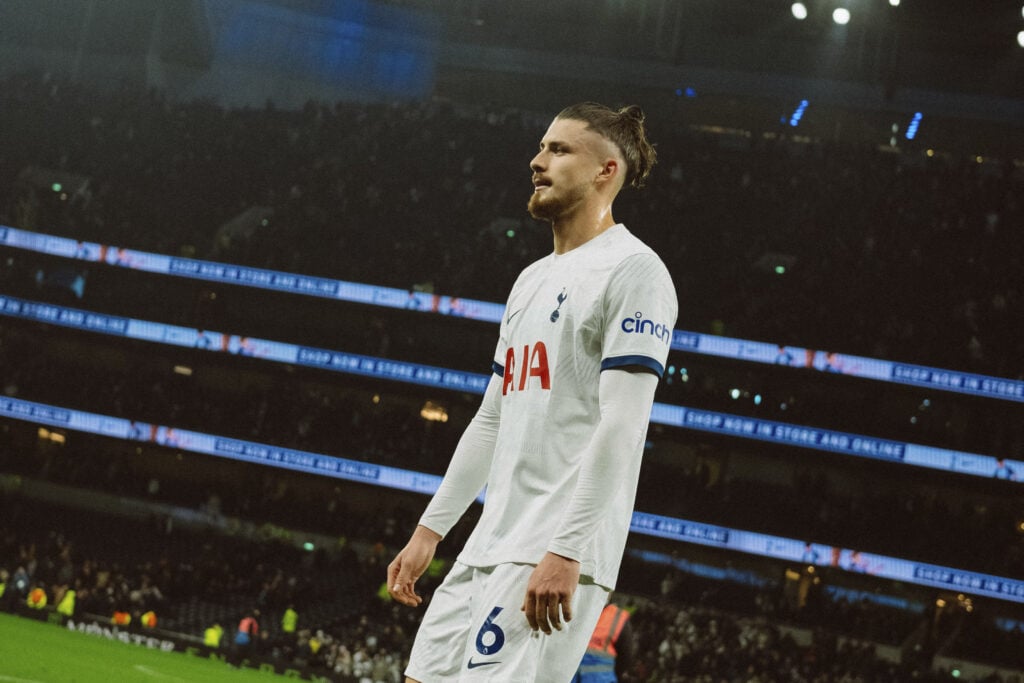‘We’ll have to think’ – Radu Dragusin’s agent opens door to potential Spurs exit 