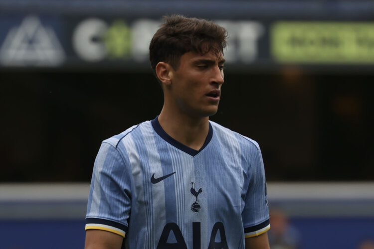 Alejo Veliz Tottenham