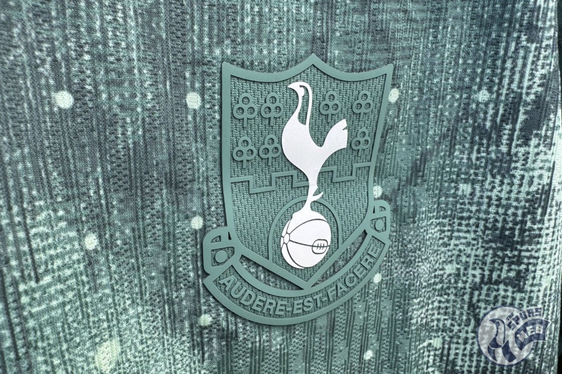 Tottenham Badge Crest Logo