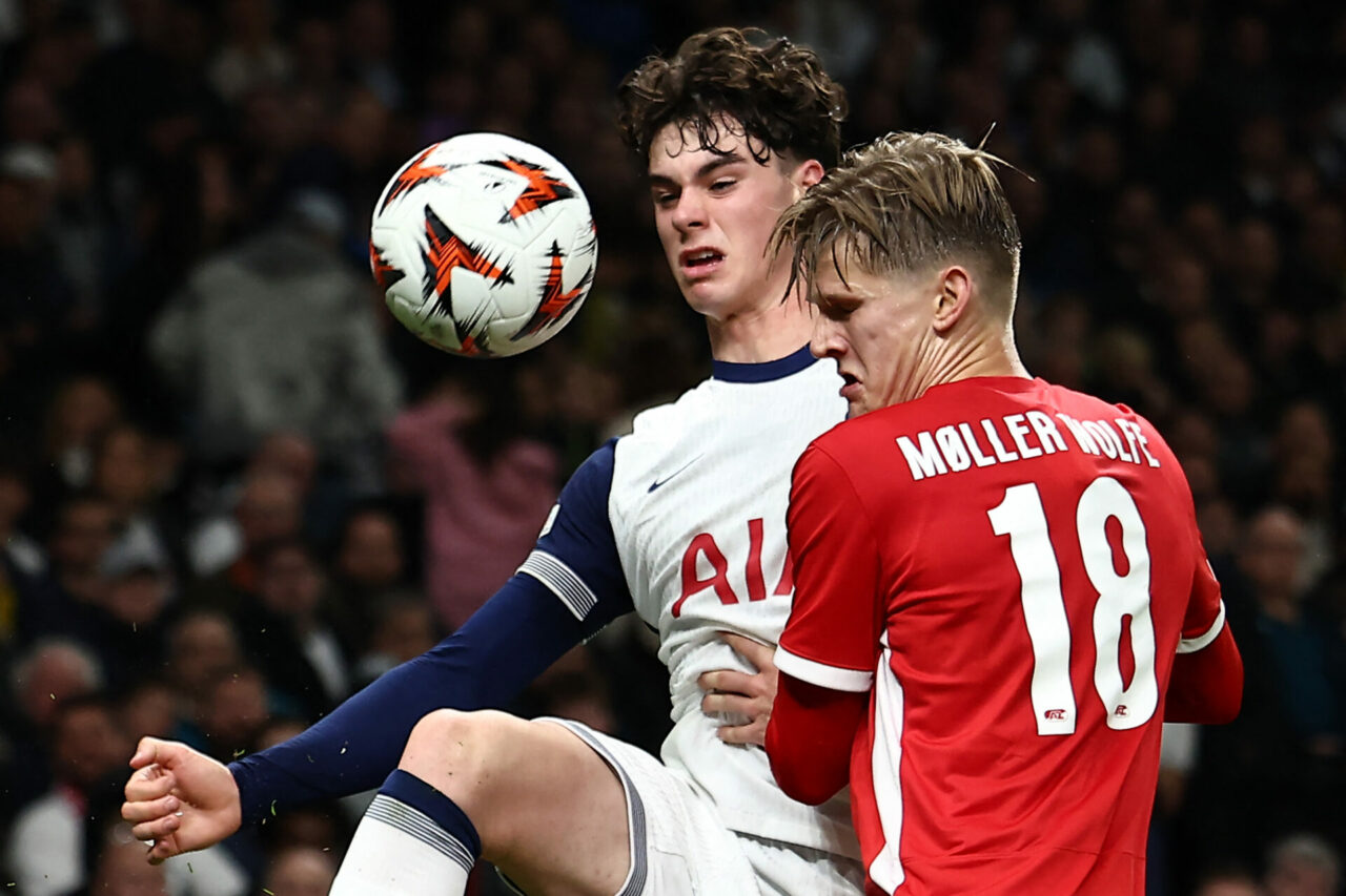 Tottenham 10 AZ Alkmaar match report Moore shines in Europa League