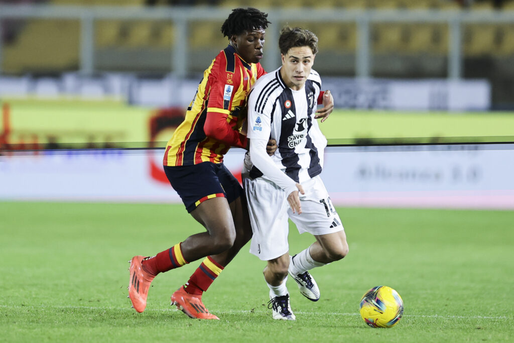 Lecce's Danish defender Patrick Dorgu challenges for the