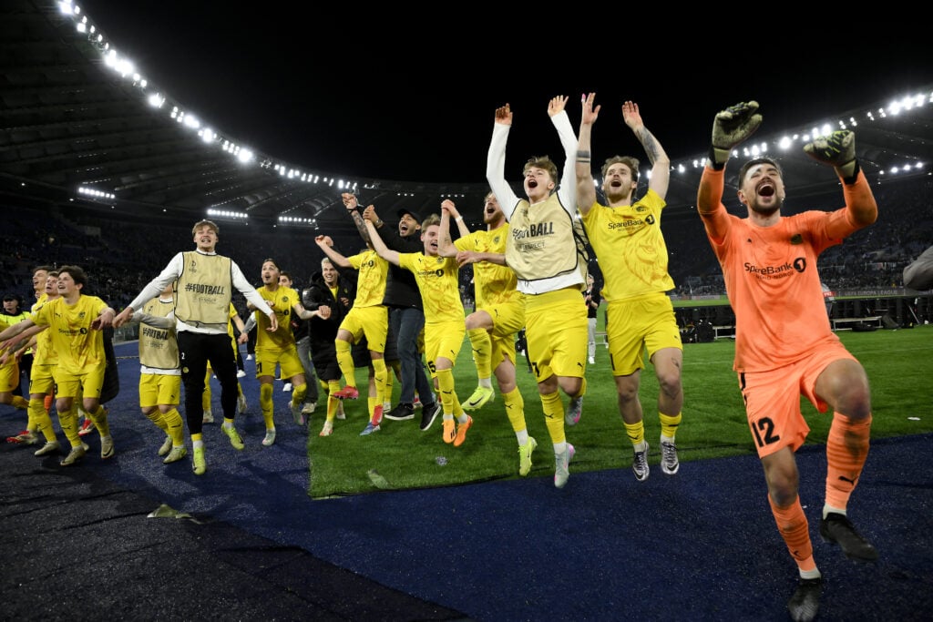 Bodo Glimt players celebrate at the end of the Europa League