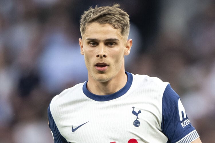 Micky van de Ven Tottenham