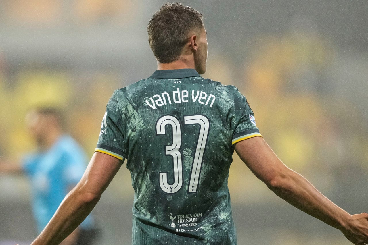 Micky van de Ven reveals the heartwarming reason why he wears the number 37 shirt for Tottenham - Spurs Web