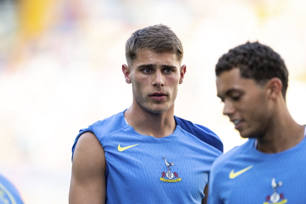 Micky van de Ven Tottenham