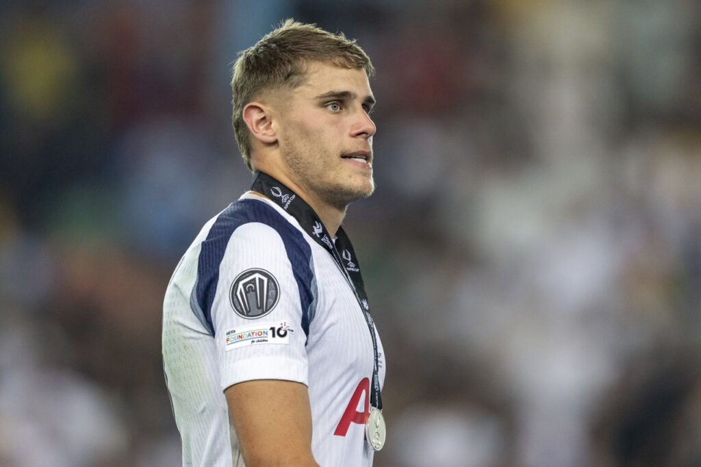 Micky van de Ven Tottenham
