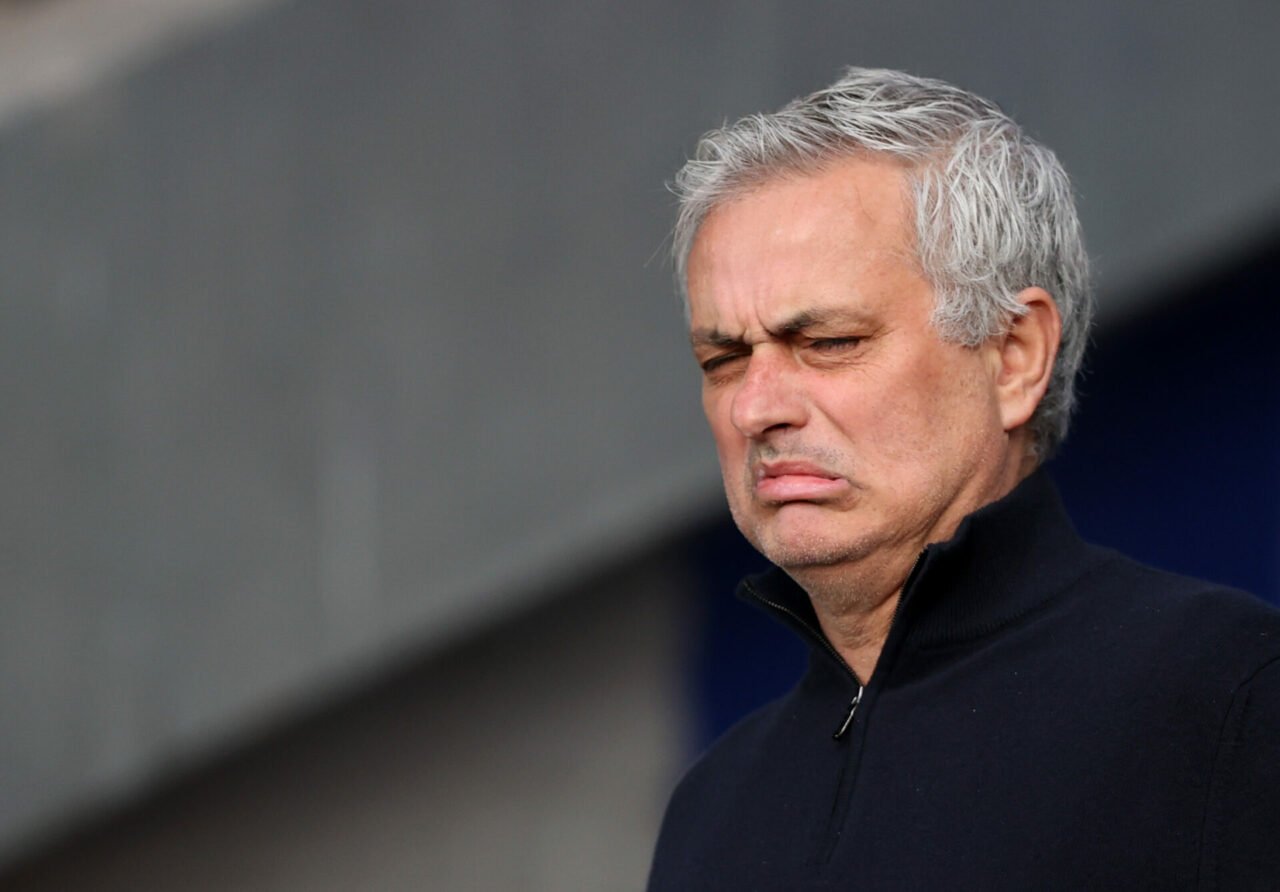 Tottenham fans complain about the ghost of Mourinho after breaking 125-game record