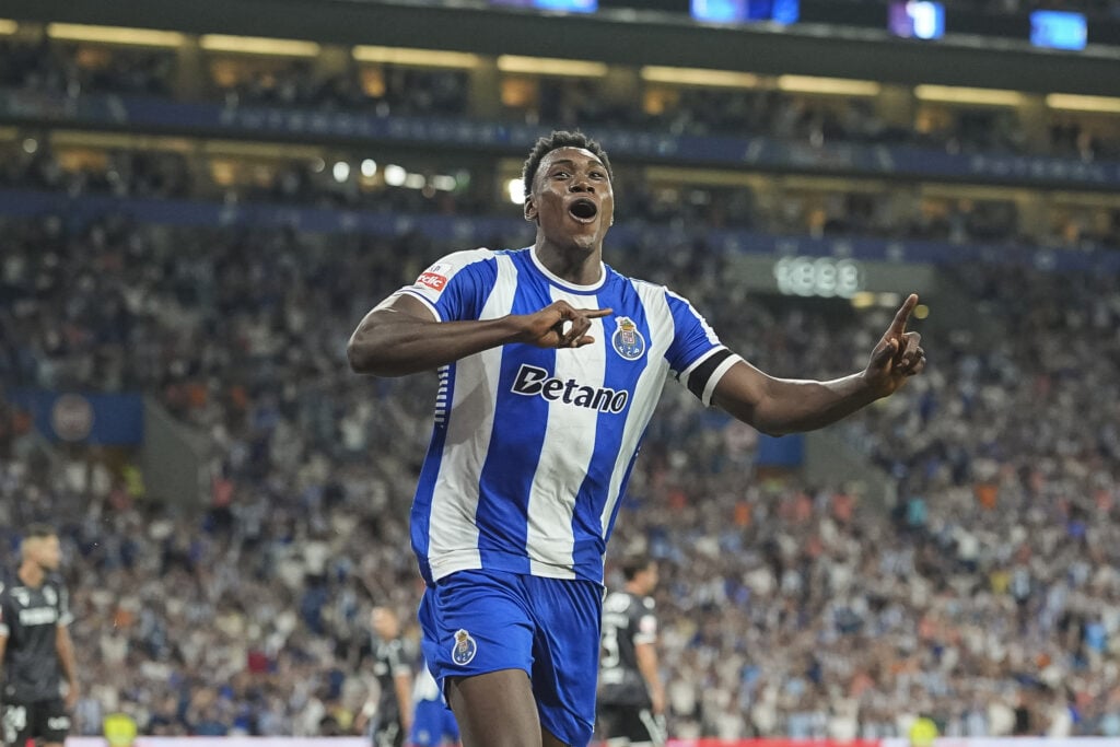 Tottenham target Samu Aghehowa