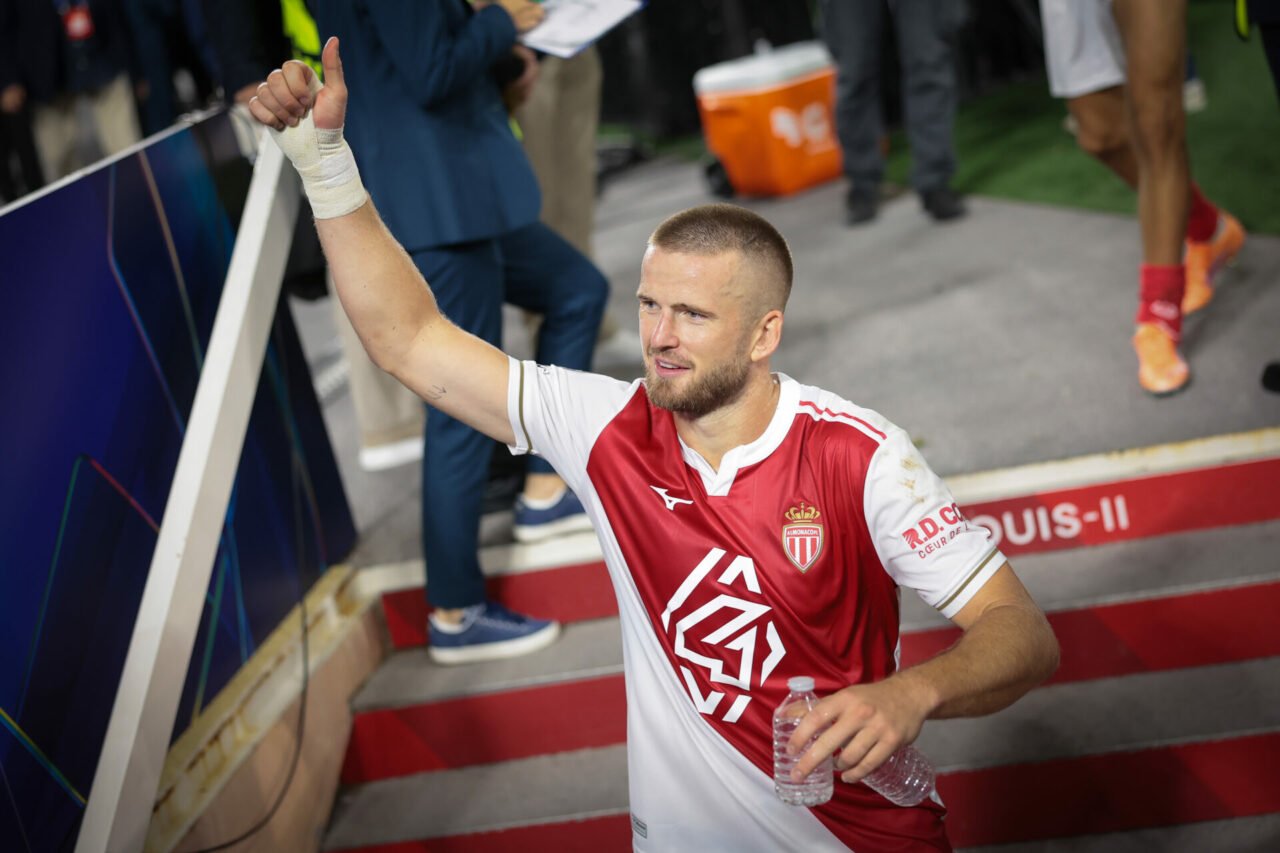 Eric Dier shares special moment with Tottenham supporters during Champions League draw