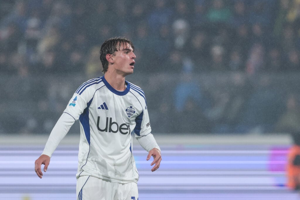 Tottenham target Nico Paz
