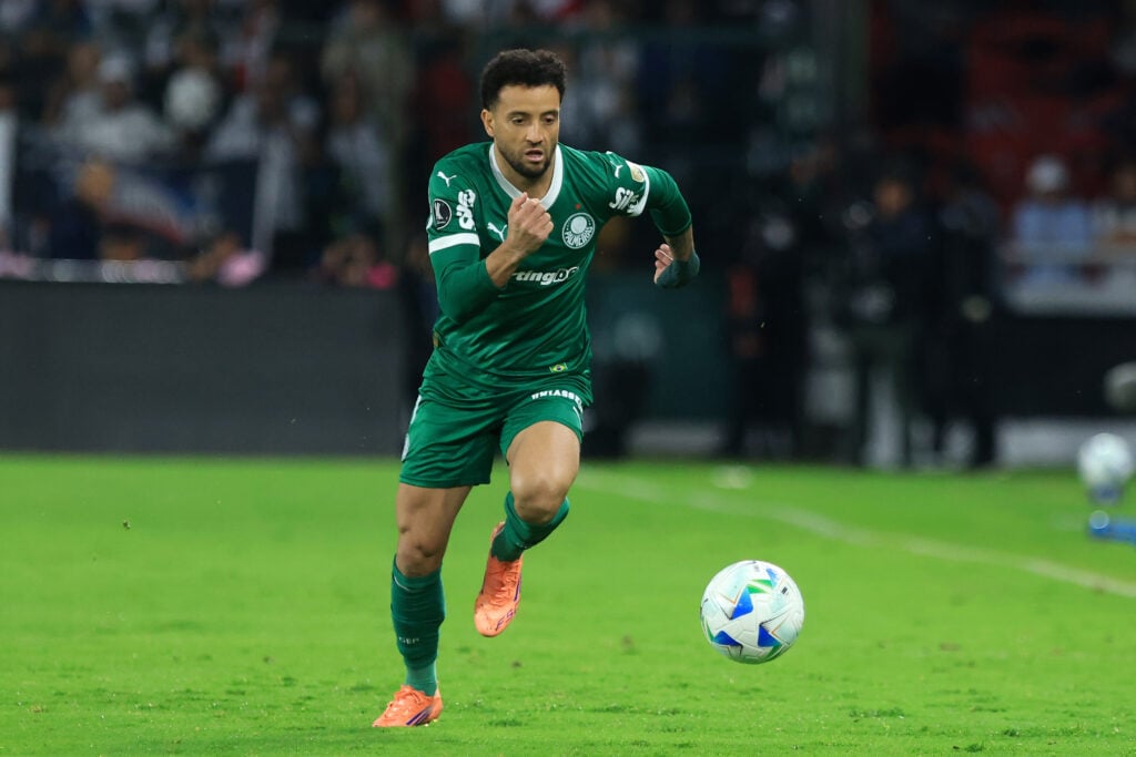 Tottenham target Vitor Roque