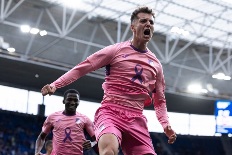 Photo by Simon Hofmann/Getty Images