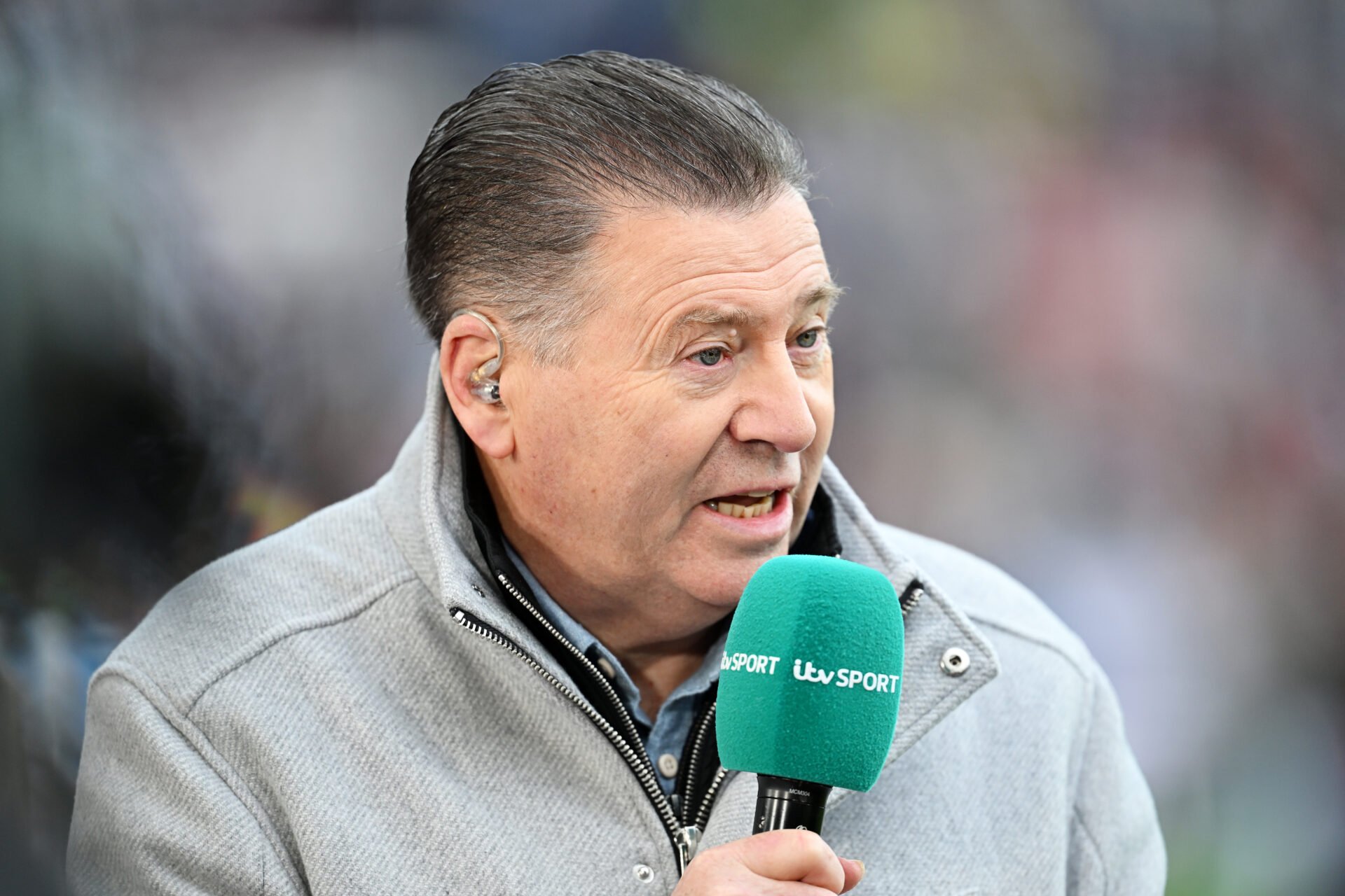 Chris Waddle suggests what game plan Tottenham should adopt against Arsenal