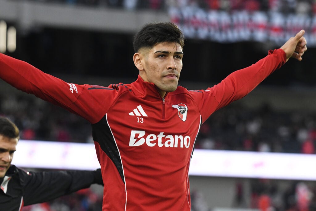 Tottenham and Chelsea target Lautaro Rivero