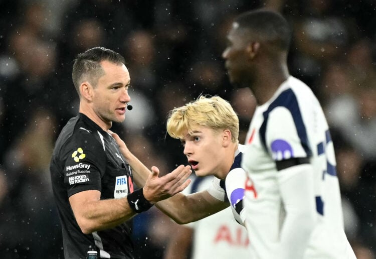 Photo by JUSTIN TALLIS/AFP via Getty Images