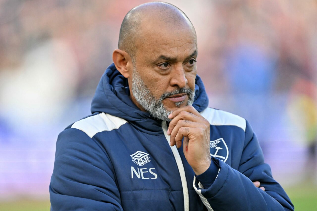 Jamie Carragher urges Tottenham fans not to repeat Nuno Espirito Santo mistake