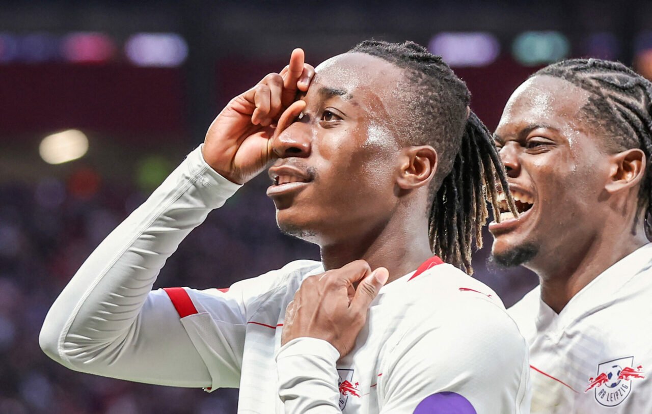 Tottenham and Liverpool scout £88m Bundesliga attacker ahead of January window