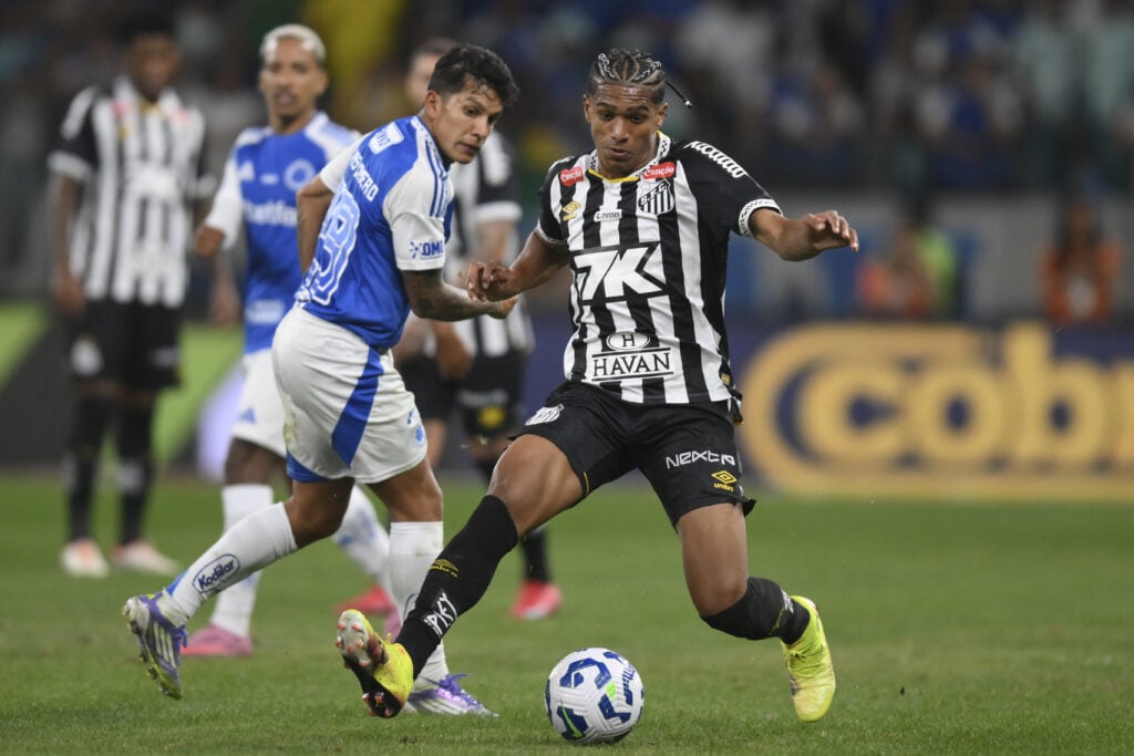 Tottenham target Souza