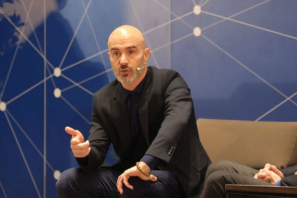 Tottenham told to hire Enzo Maresca