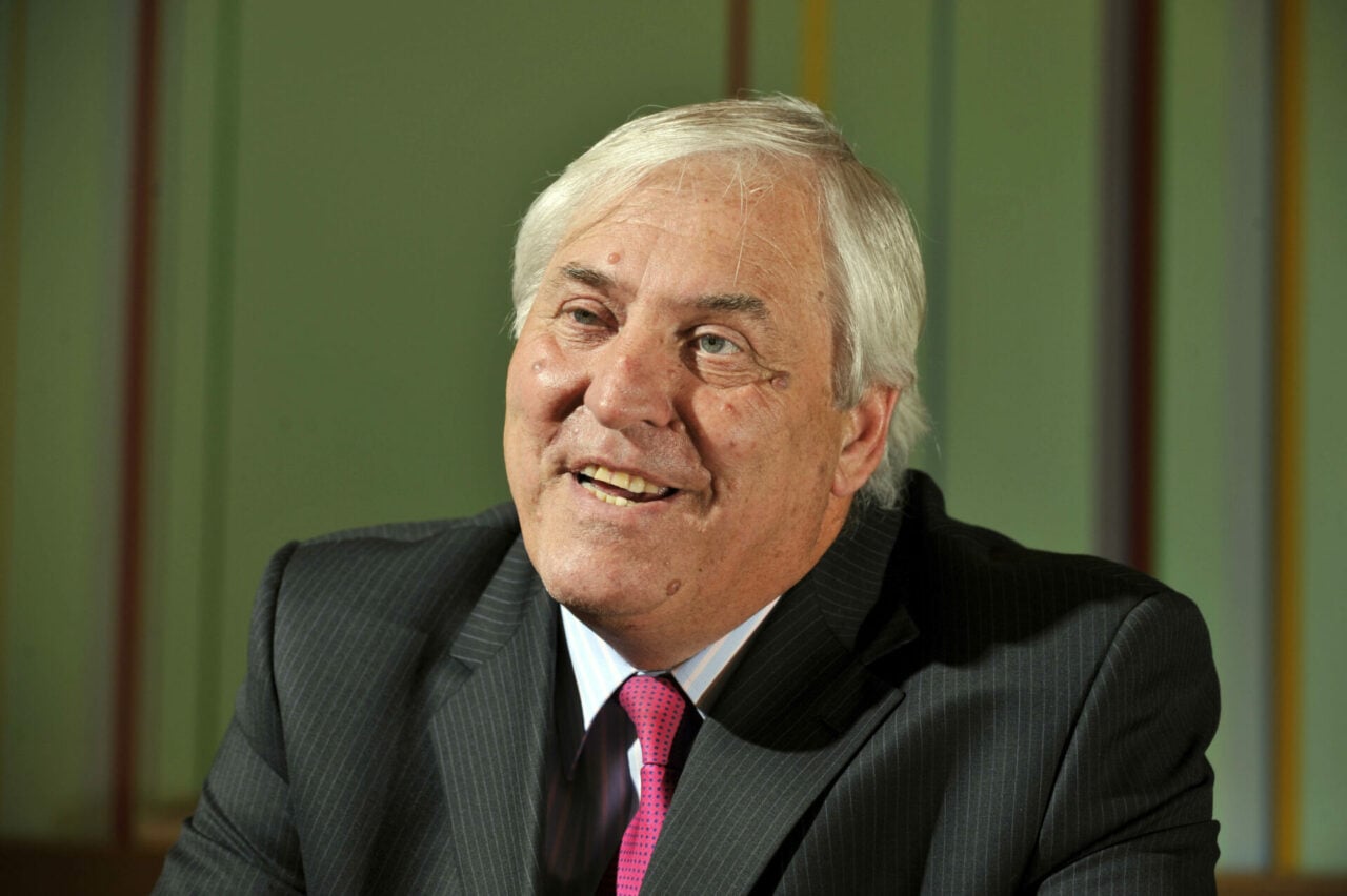 Former referee reveals whether Tottenham should have been down to 10 men vs Brighton