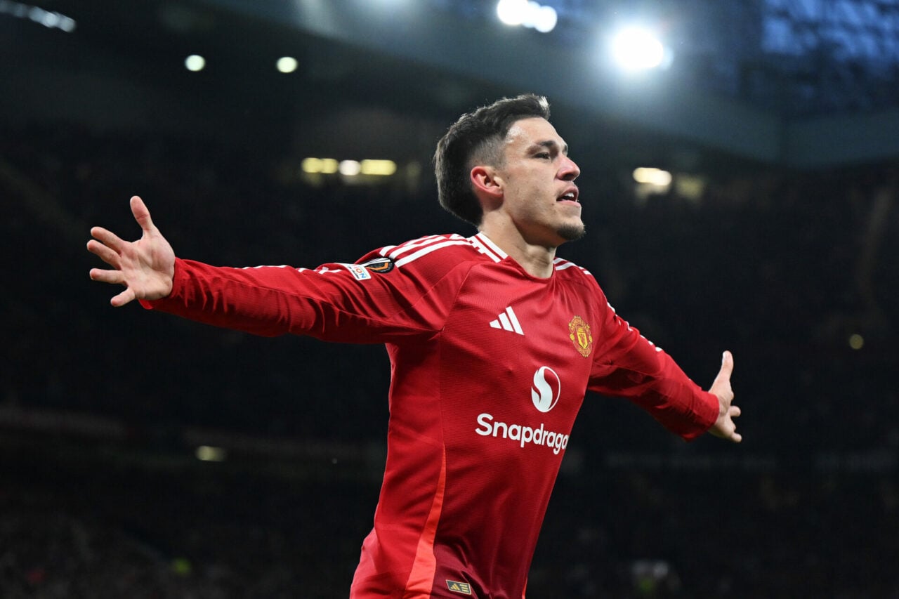 Tottenham want to replace Yves Bissouma with £50m Man United midfielder