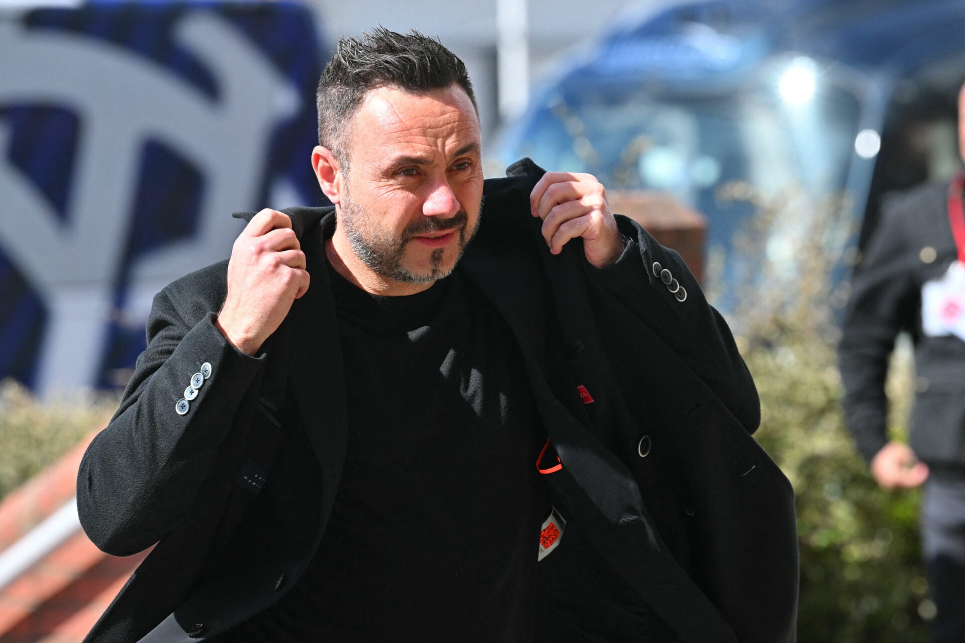 Italy midfielder would thrive under De Zerbi at Tottenham but new contract talks complicate transfer hopes