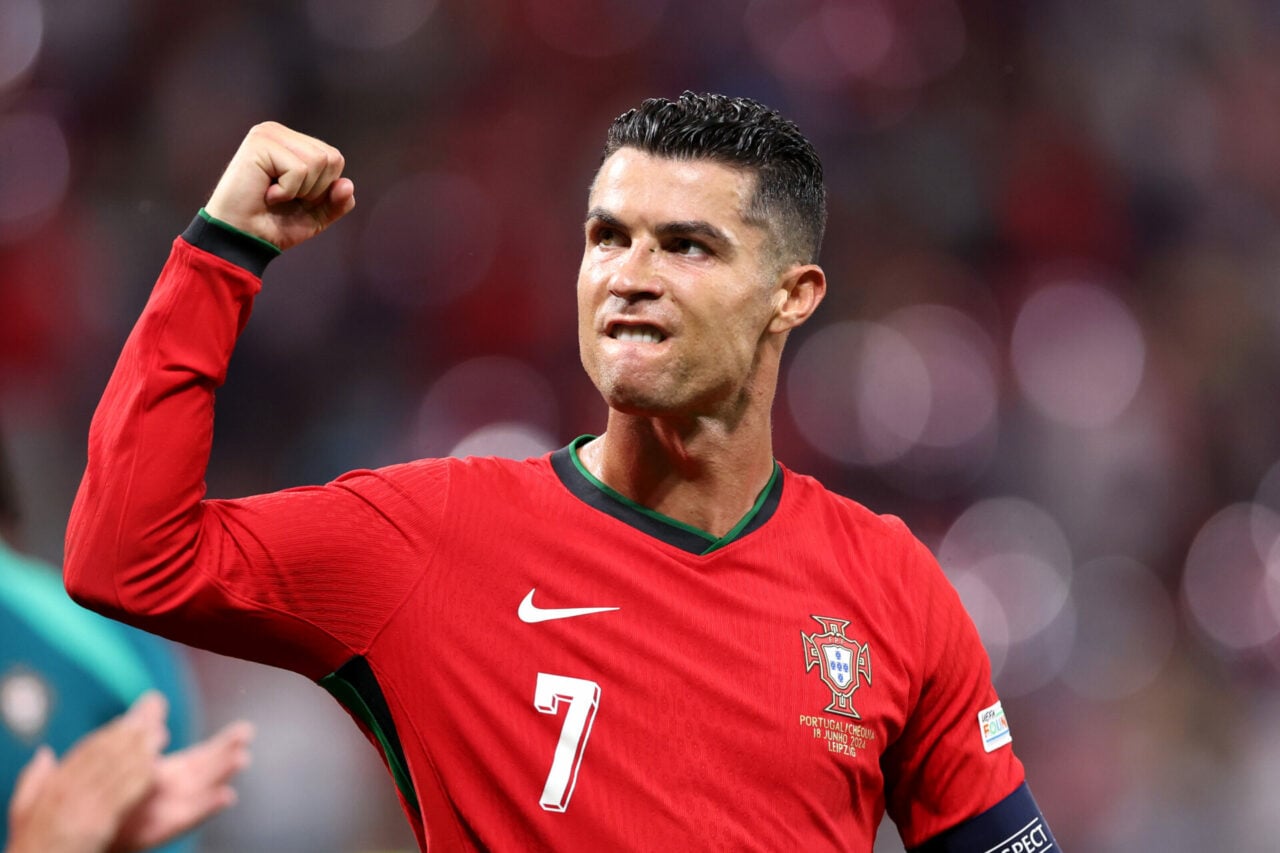 'I told Tottenham to sign Cristiano Ronaldo, but now they have the best defender in the world' - Spurs Web