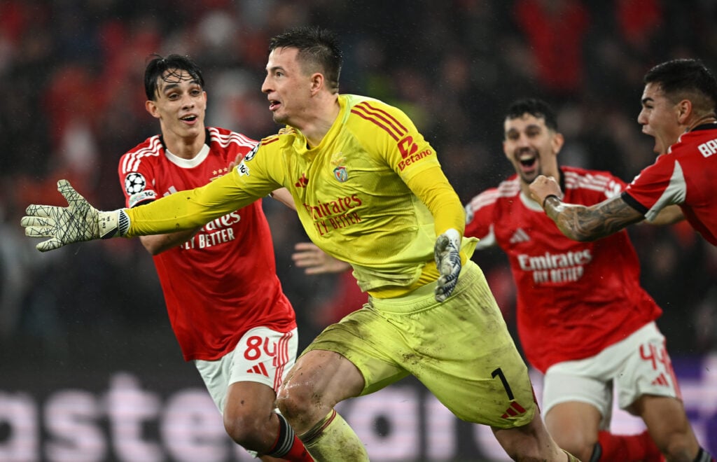 Anatoliy Trubin is a big fan of Tottenham's Roberti De Zerbi