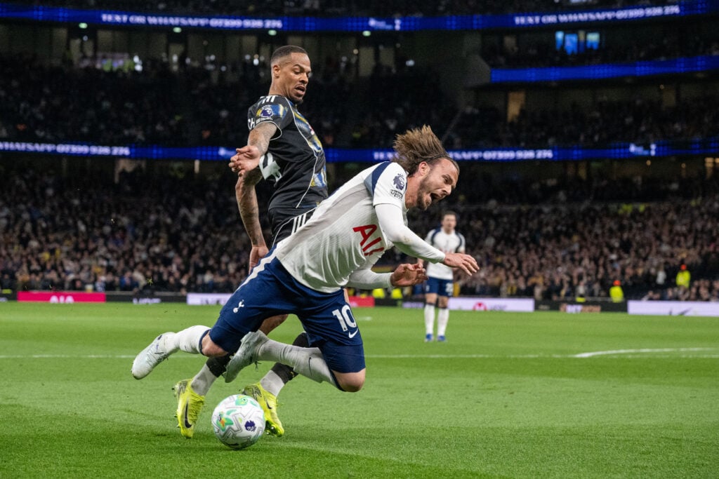 Tottenham Hotspur v Leeds United - Premier League