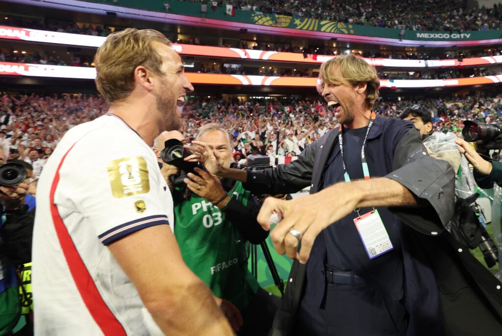 Mexico v England: Round Of 16 - FIFA World Cup 2026 - Tottenham icons Harry Kane and Peter Crouch