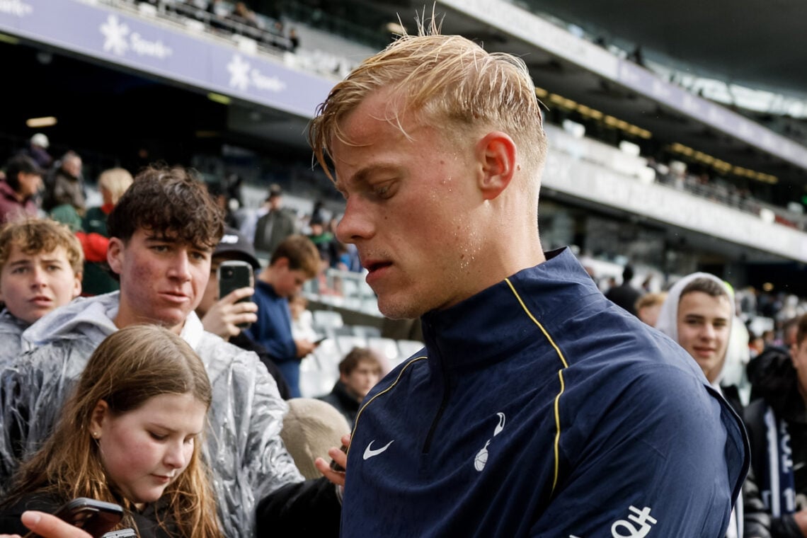 Jan Paul van Hecke Tottenham