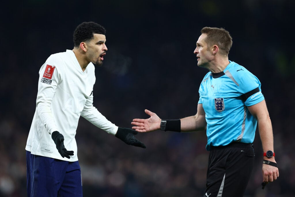Tottenham Hotspur v Aston Villa - Emirates FA Cup Third Round Referee