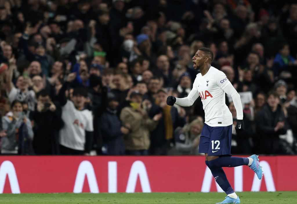 Video: Emerson Royal scores as Spurs lead Newcastle 4-1