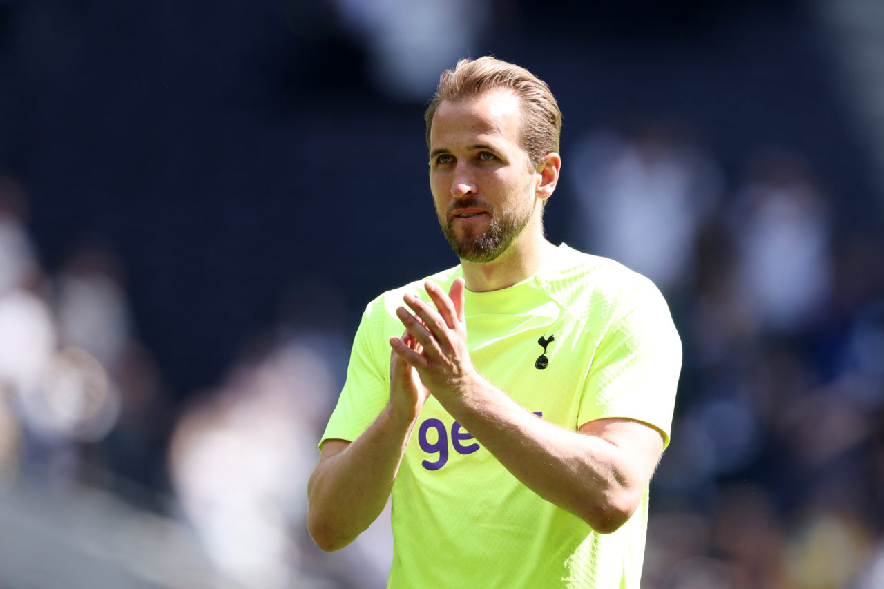 Harry Kane of Tottenham Hotspur acknowledges the fans after the team's defeat during the Premier League match between Tottenham Hotspur and Brentford